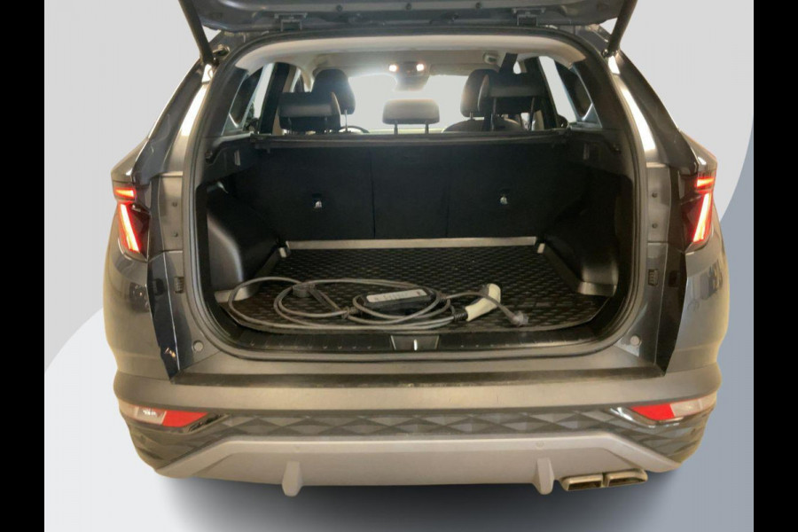 Hyundai Tucson 1.6 T-GDI PHEV Premium 4WD | Leder | Stoelverwarming/koeling | Navigatie | Camera | Adaptive cruise control