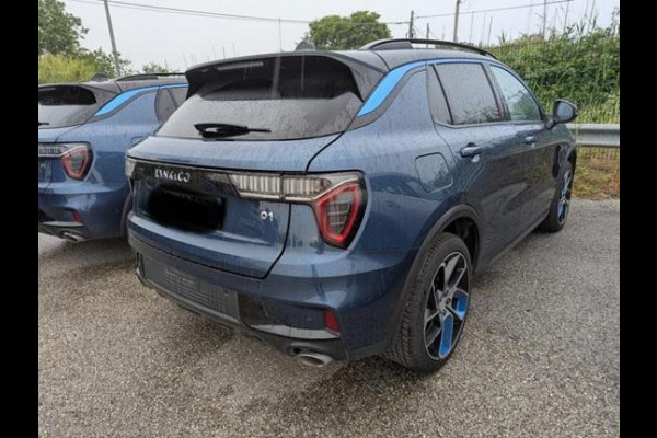 Lynk & Co 01 1.5 261 pk | PHEV | 360 Camera | Adaptieve Cruise | Elek. Achterklep | Panorama dak | Stoelverwarming | 1.800kg Trekgewicht
