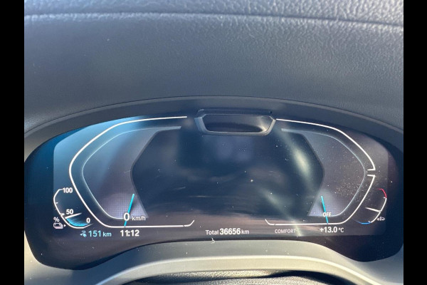 BMW iX3 High Executive 80 kWh | Panoramadak | Leder | Elektrische stoel | Stoelverwarming |  Shadow Line Pack | Camera's