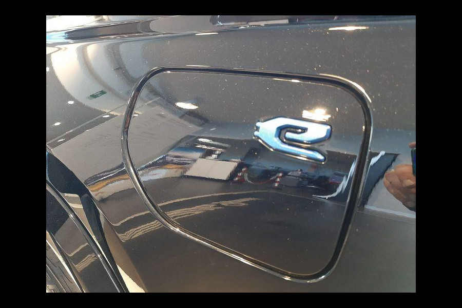 Jeep Grand Cherokee 2.0 Overland 4xe 380pk | Panoramadak | Stoelverwarming | McIntosh Audio