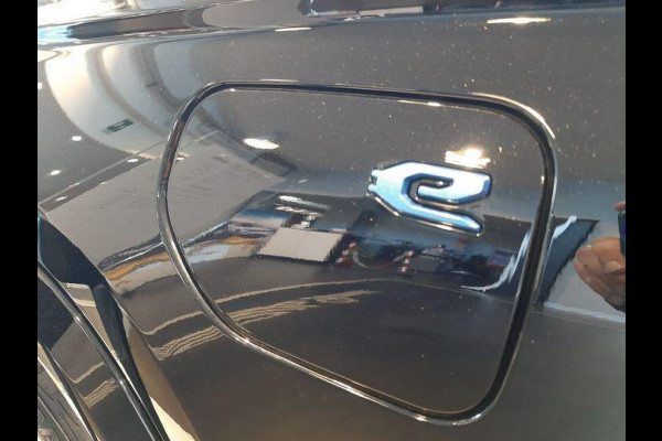 Jeep Grand Cherokee 2.0 Overland 4xe 380pk | Panoramadak | Stoelverwarming | McIntosh Audio