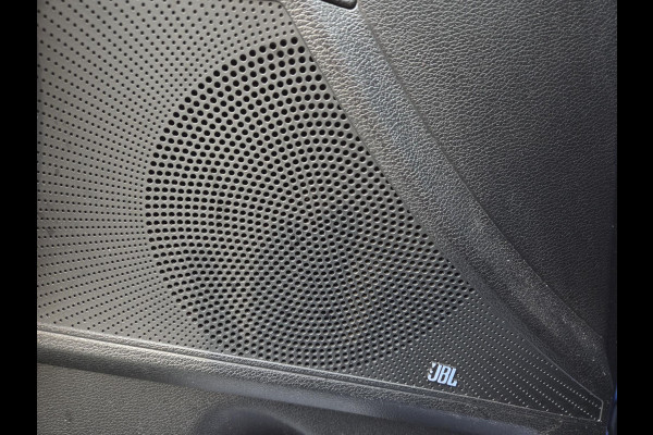 Kia Ceed Sportswagon 1.5 T-GDi MHEV GT-Line Edition | Trekhaak afneembaar | Adaptive cruise control | Stoelverwarming | Stuurwielverwarming  | JBL Speakers | Camera
