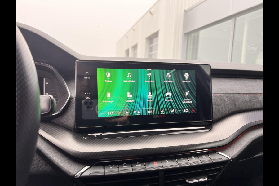 Škoda Octavia Combi 1.4 TSI RS iV PHEV Business | 245pk | Stoel- & Stuurverwarming | Achteruitrijcamera