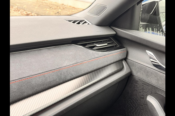 Škoda Octavia Combi 1.4 TSI RS iV PHEV Business | 245pk | Stoel- & Stuurverwarming | Achteruitrijcamera