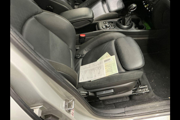 MINI Countryman 2.0 Cooper S E ALL4 Classic | Panoramadak | Lederen bekleding | Adaptive LED | Stoelverwarming | Verwarmd Stuurwiel | Sportstoelen | Climate control | Armsteun | Keyless entry