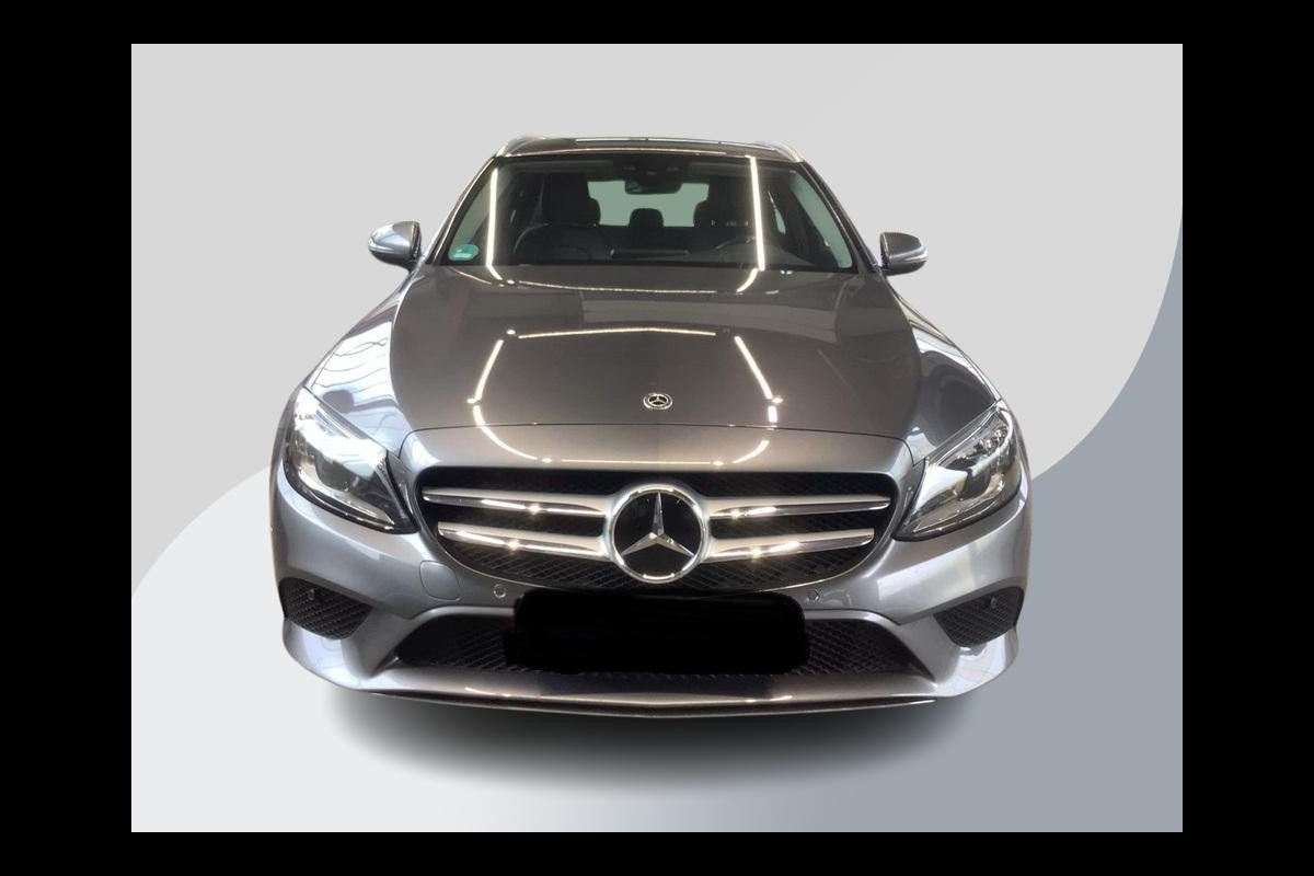 Mercedes-Benz C-Klasse Estate 300 e Avantgarde 320pk PHEV | Trekhaak | Adaptive cruise control | Stoelverwarming | Dodehoeksensoren | Elektrische stoelen met geheugenfunctie | Head up Display |