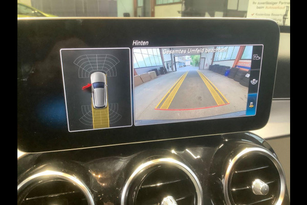 Mercedes-Benz C-Klasse Estate 300 e Avantgarde 320pk PHEV | Trekhaak | Adaptive cruise control | Stoelverwarming | Dodehoeksensoren | Elektrische stoelen met geheugenfunctie | Head up Display |