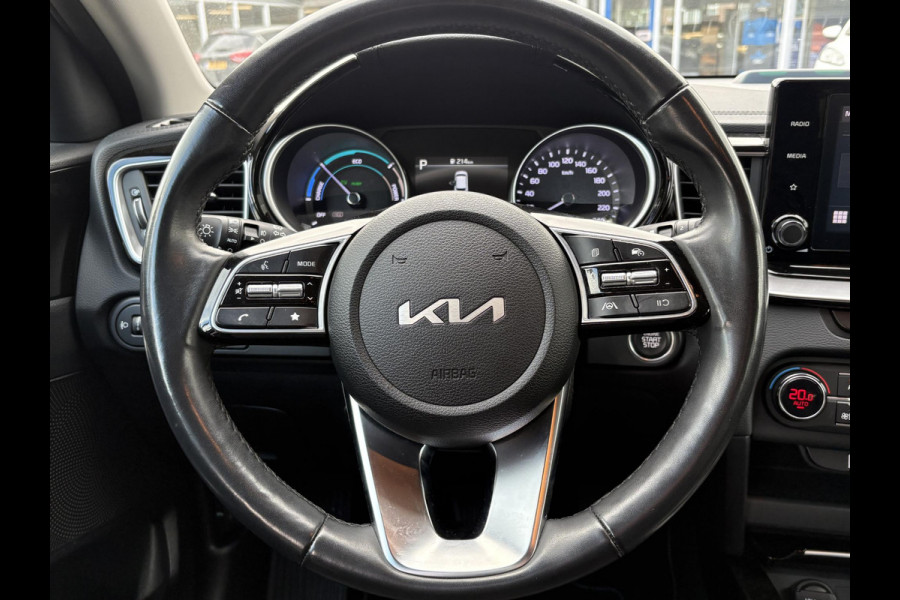 Kia Ceed Sportswagon 1.6 GDI PHEV DynamicLine | 140pk Automaat | Stoelverwarming | Camera | Navigatie | Climate control