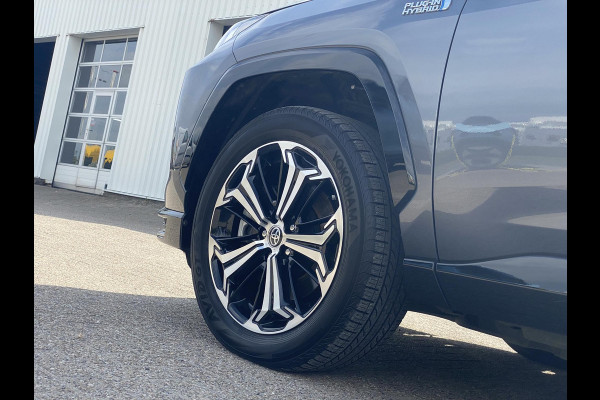 Toyota RAV4 2.5 Plug-in Hybrid AWD GR SPORT | Stoelverwarming | Stuurwielverwarming | Climate Control | Head Up Display