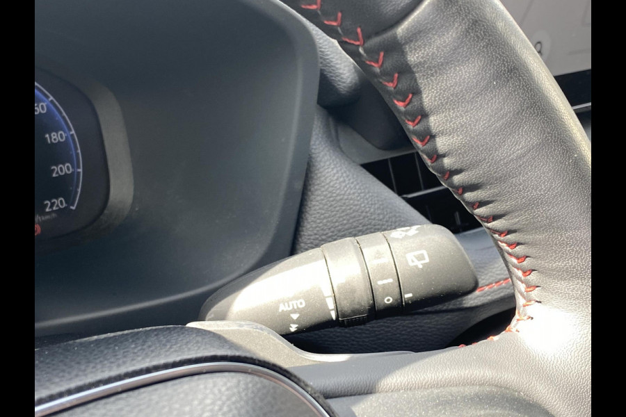 Toyota RAV4 2.5 Plug-in Hybrid AWD GR SPORT | Stoelverwarming | Stuurwielverwarming | Climate Control | Head Up Display