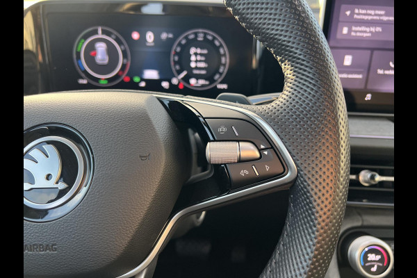 Škoda Kodiaq 1.5 TSI PHEV Tour Edition 204pk | Stoelverwarming | 1.800kg Trekgewicht | Panoramadak |