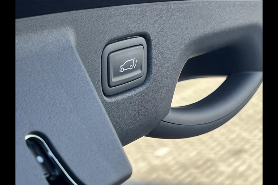 Kia EV3 Plus 81.4 kWh | Warmtepomp | 204 PK | Stoelverwarming | Stuurverwarming | BLIS | 19 inch Licht metaal
