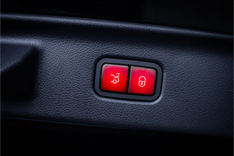 Mercedes-Benz S-Klasse AMG S63 S E Performance - Incl. BTW | Panorama | Burmester High End | Stoelkoeling & Massage | Entertainment Systeem