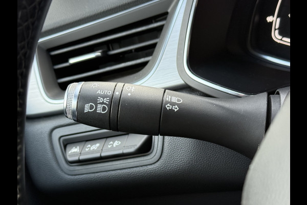 Renault Captur BWJ 2020 | 1.0 TCe 100 Intens | CLIMA | NAVI  CRUISE | CARPLAY | PRIVACY GLASS | TWO TONE