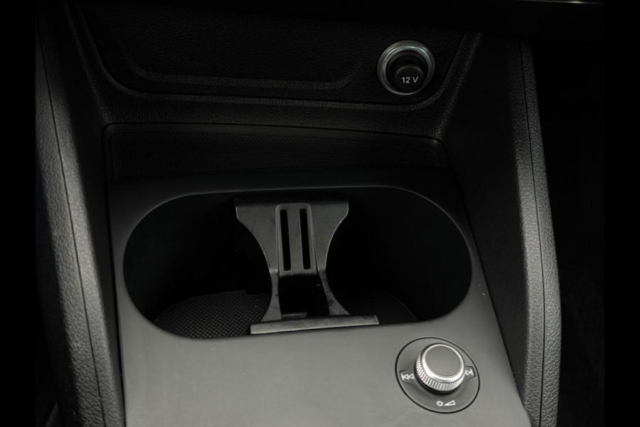 Audi Q2 30 TFSI Design Pro Line Plus Trekhaak Navi