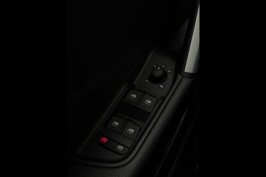 Audi Q2 30 TFSI Design Pro Line Plus Trekhaak Navi