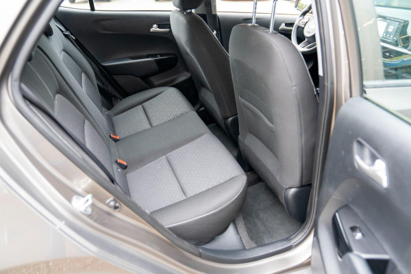 Kia Picanto 1.0 CVVT ComfortPlusLine | Prijs rijklaar incl. 12 mnd garantie | Airco Camera Carplay Lmv Navi