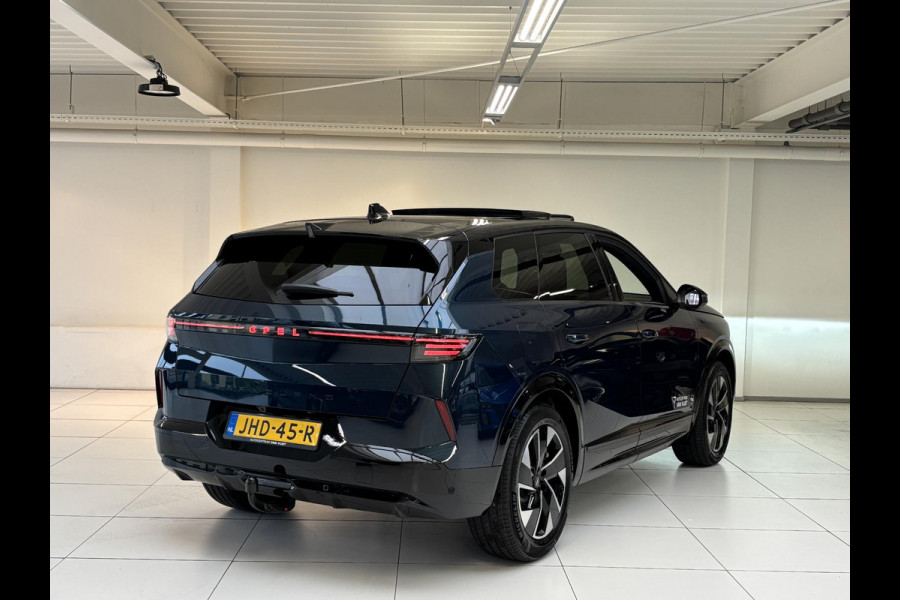 Opel Grandland 1.6 Turbo Plug-in-Hybrid GS Stoelverwarming | Stuurverwarming | Afneembare trekhaak | Focal Audio | Panoramadak