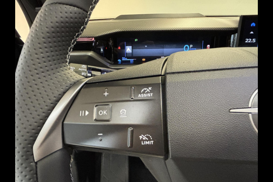 Opel Grandland 1.6 Turbo Plug-in-Hybrid GS Stoelverwarming | Stuurverwarming | Afneembare trekhaak | Focal Audio | Panoramadak