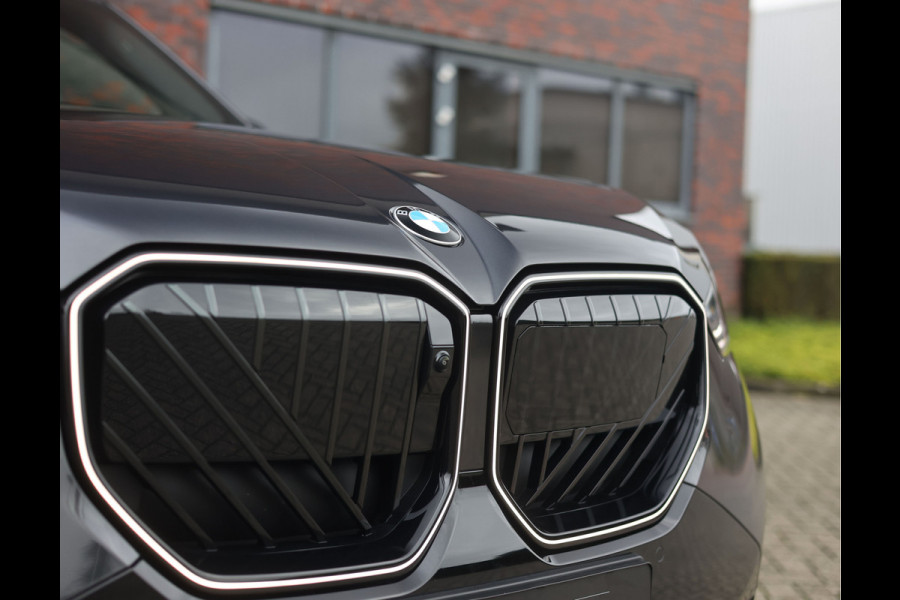 BMW X3 30e xDrive | M Sport Pro - Trekhaak - H/K - Pano