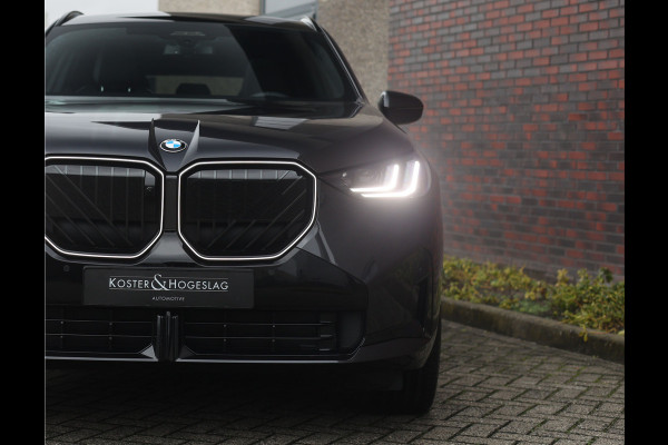 BMW X3 30e xDrive | M Sport Pro - Trekhaak - H/K - Pano