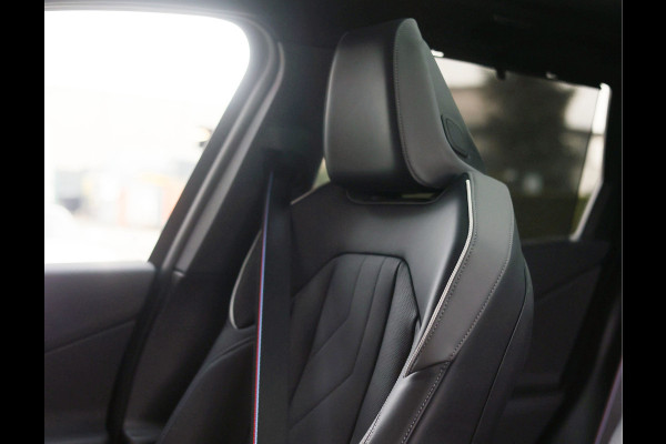 BMW X3 30e xDrive | M Sport Pro - Trekhaak - H/K - Pano