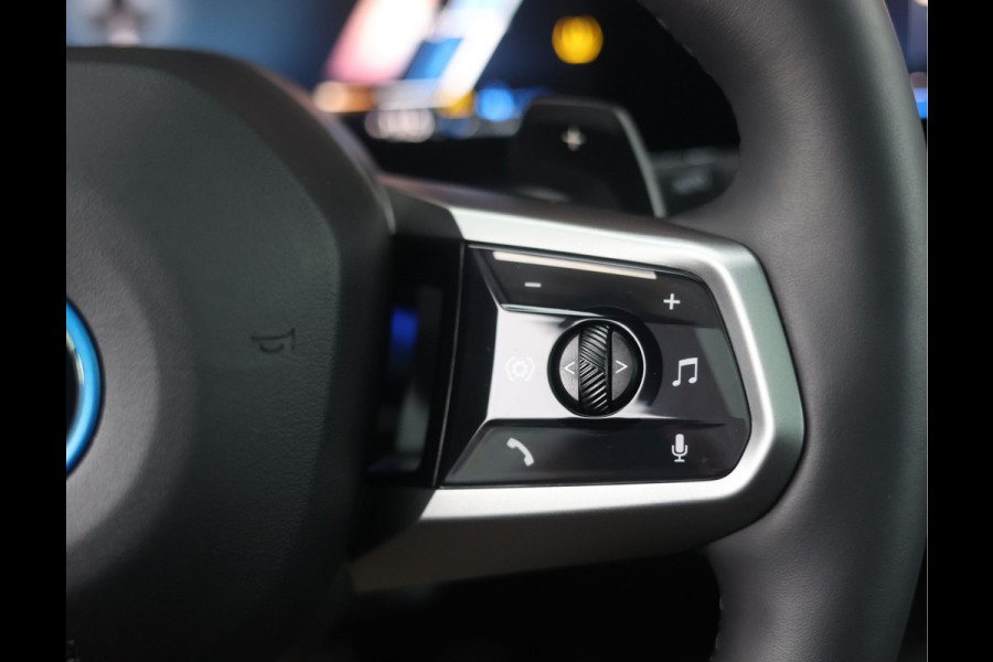 BMW X3 30e xDrive | M Sport Pro - Trekhaak - H/K - Pano