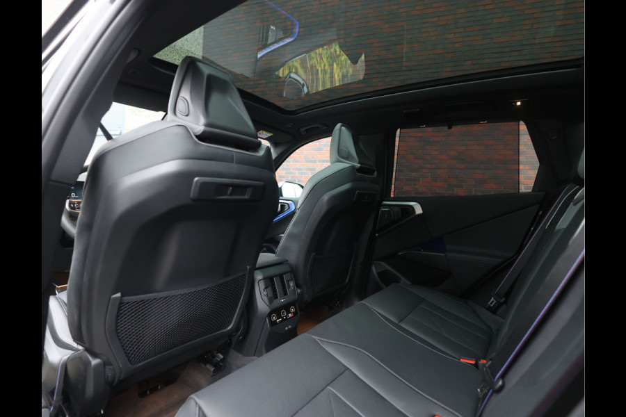 BMW X3 30e xDrive | M Sport Pro - Trekhaak - H/K - Pano