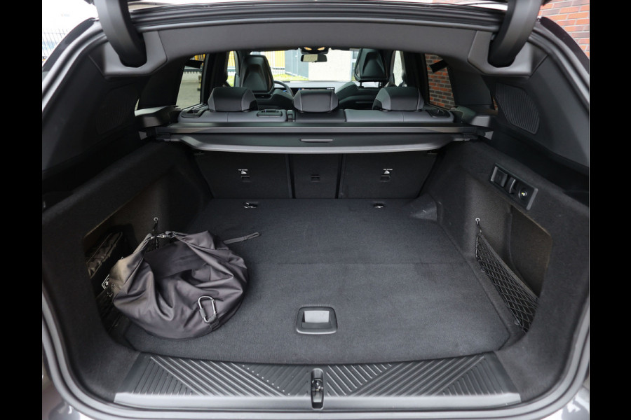 BMW X3 30e xDrive | M Sport Pro - Trekhaak - H/K - Pano