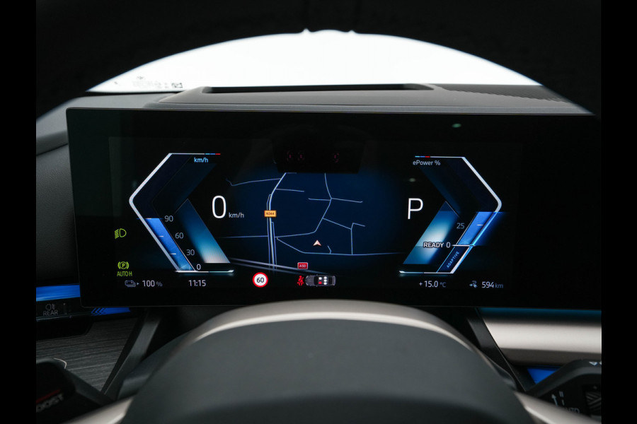 BMW i5 eDrive 40 M-Sport 84 kWh [ 3-Fase ] { SOH-96% } (INCL-BTW) *PANO | HEAD-UP | TWO-TONE-LUXURY-LEATHER | FULL-LED | BLIND-SPOT | HARMAN-KARDON-SURROUND | COMFORTSEATS |  WIDESCREEN-DIGICOCKPIT | AMBIENT-LIGHT | KEYLESS | TOPVIEW | DAB | ...