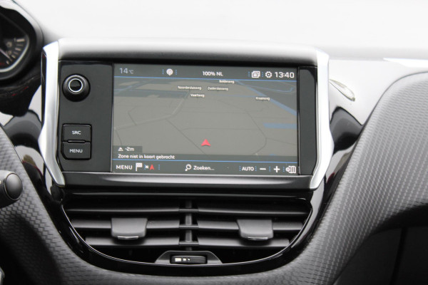 Peugeot 2008 1.2 PureTech Blue Lion AUTOMAAT PANORAMA MULTIMEDIA NAVI AIRCO CRUISE TREKHAAK ETC