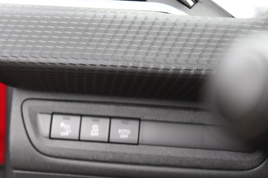 Peugeot 2008 1.2 PureTech Blue Lion AUTOMAAT PANORAMA MULTIMEDIA NAVI AIRCO CRUISE TREKHAAK ETC