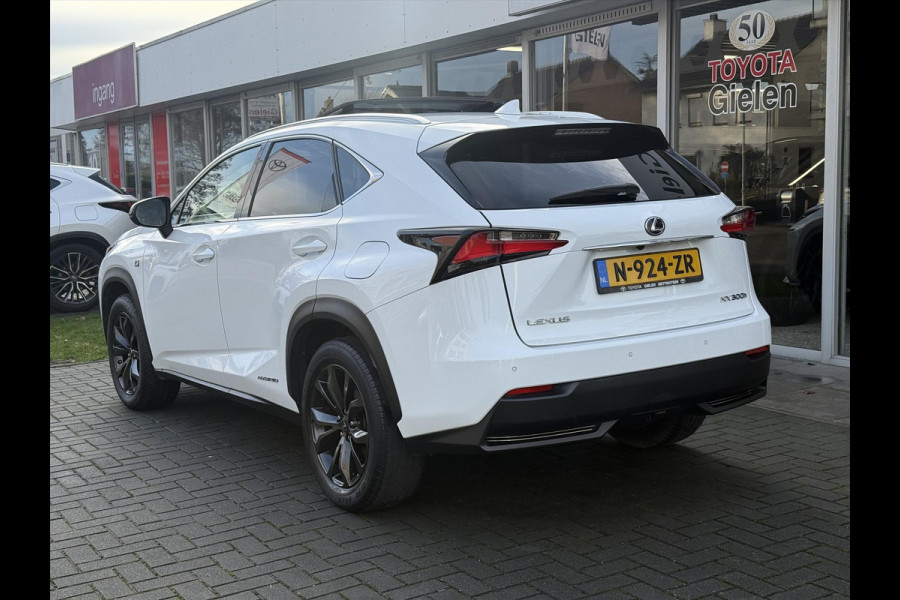 Lexus NX 300h AWD F Sport Line | Schuifdak, Trekhaak, Leer, Stoel + Stuurverwarming, Tripple LED, Adaptive cruise control, 1500KG Trekgew