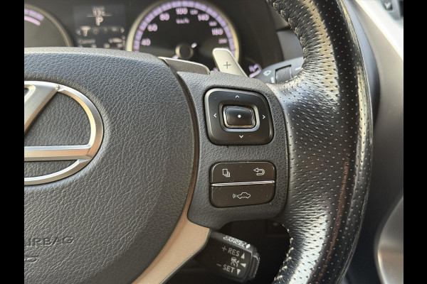 Lexus NX 300h AWD F Sport Line | Schuifdak, Trekhaak, Leer, Stoel + Stuurverwarming, Tripple LED, Adaptive cruise control, 1500KG Trekgew