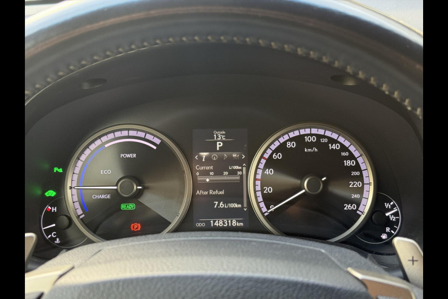 Lexus NX 300h AWD F Sport Line | Schuifdak, Trekhaak, Leer, Stoel + Stuurverwarming, Tripple LED, Adaptive cruise control, 1500KG Trekgew