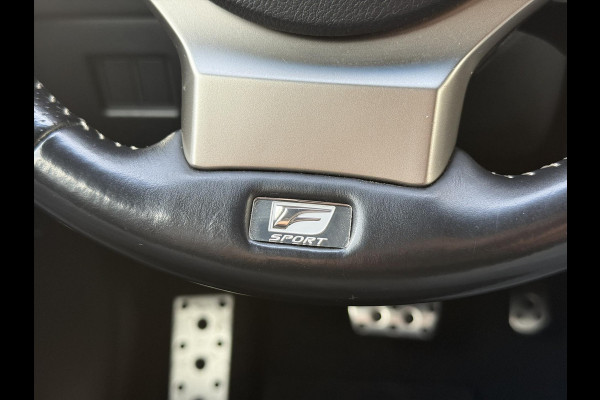 Lexus NX 300h AWD F Sport Line | Schuifdak, Trekhaak, Leer, Stoel + Stuurverwarming, Tripple LED, Adaptive cruise control, 1500KG Trekgew