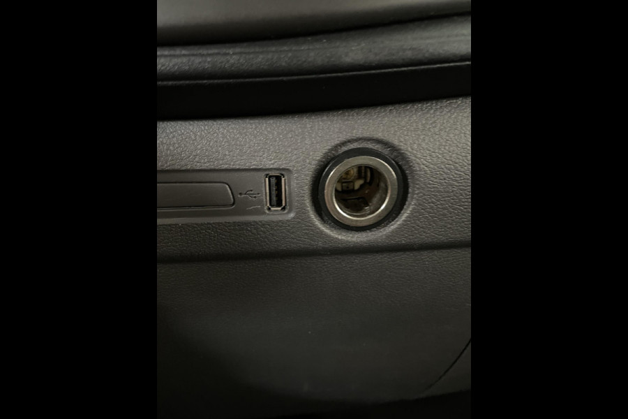 Ford Transit Custom 300 2.0 TDCI L1H1 Trend 130PK Airco Cruise Bluetooth Radio