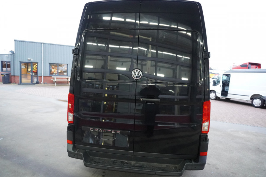Volkswagen Crafter 35 2.0 TDI 177PK L3H3 Automaat nr. V120 | Climat | Navi | Cruise | Camera
