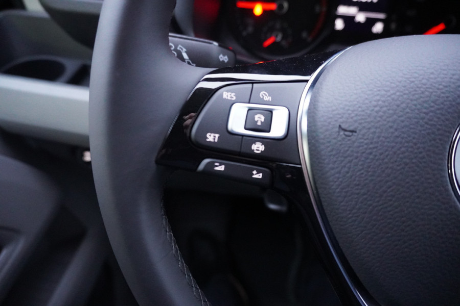 Volkswagen Crafter 35 2.0 TDI 177PK L3H3 Automaat nr. V120 | Climat | Navi | Cruise | Camera