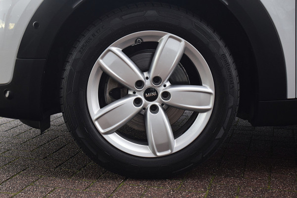 MINI Countryman 1.5 Cooper Chili | Apple CarPlay | Half Leer | Stoelverwarming