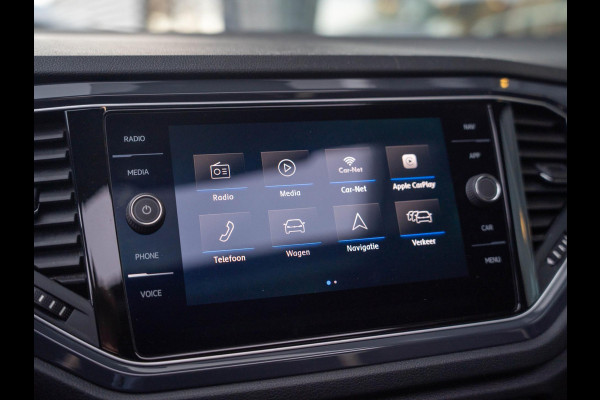 Volkswagen T-Roc 1.5 TSI Sport / Beats / Pano / Virtual / Stuur/stoel verwarming / CarPlay / Camera / LED / ACC / El. kofferbak