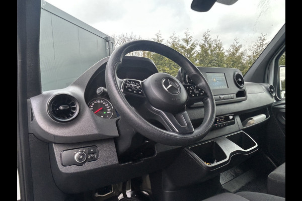 Mercedes-Benz Sprinter 317 CDI 170 PK / L2H2 / 270 A DEUREN / AIRCO / CRUISE / APPLE CARPLAY / CAMERA / 3-ZITS