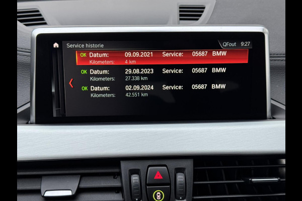 BMW X1 SDrive18i High Executive Cruise Climate control Leer+memory Sfeerverlichting Navigatie Full LED Parkeersensoren