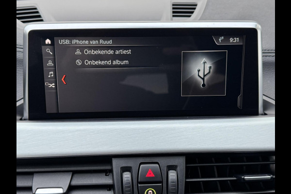 BMW X1 SDrive18i High Executive Cruise Climate control Leer+memory Sfeerverlichting Navigatie Full LED Parkeersensoren