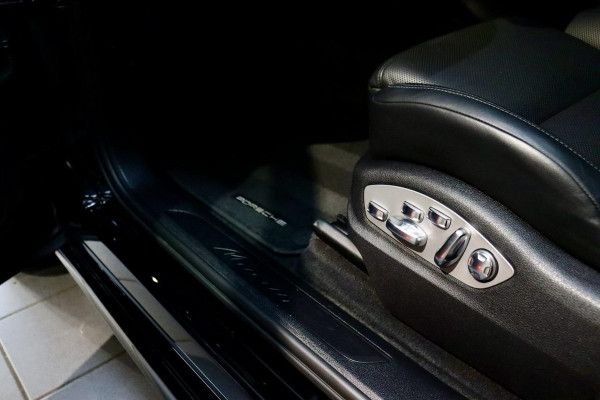 Porsche Macan 2.0 NL|PANO|Luchtv|PorscheDesign|VOL