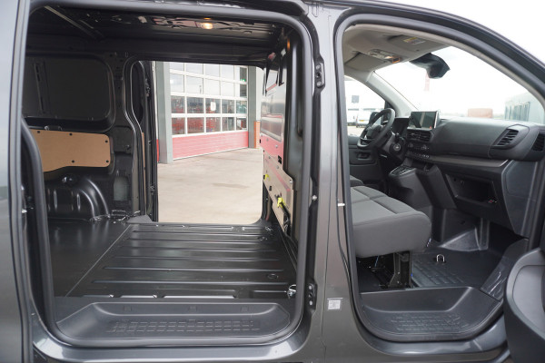 Citroën Jumpy 2.0 BlueHDI 180PK S&S L3 Automaat nr.V123 | Airco | Cruise | Navi | Camera | Schuifdeur links en rechts