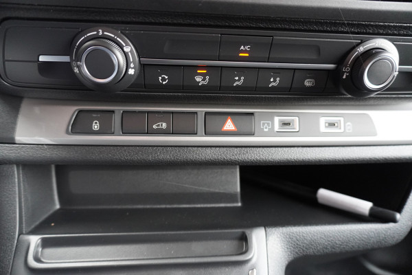 Citroën Jumpy 2.2 BlueHDI 180PK S&S L3 Automaat nr.V032 | Airco | Cruise | Navi | Camera | Schuifdeur links en rechts