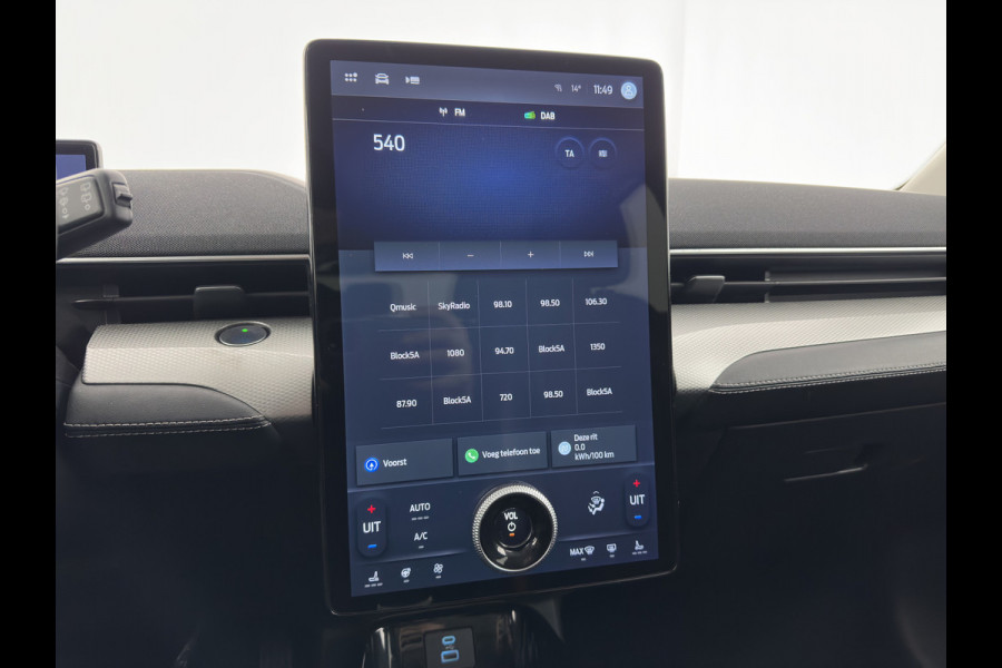 Ford Mustang Mach-E RWD 75 kWh [3-Fase ] {SOH-90%} (INCL-BTW) Aut.*LUXURY-LEATHER | FULL-LED | DAB | DIGI-COCKPIT | KEYLESS | NAVI-FULLMAP | CARPLAY | HEATED-COMFORTSEATS | CAMERA | ADAPTIVE-CRUISE | 18'' ALU*