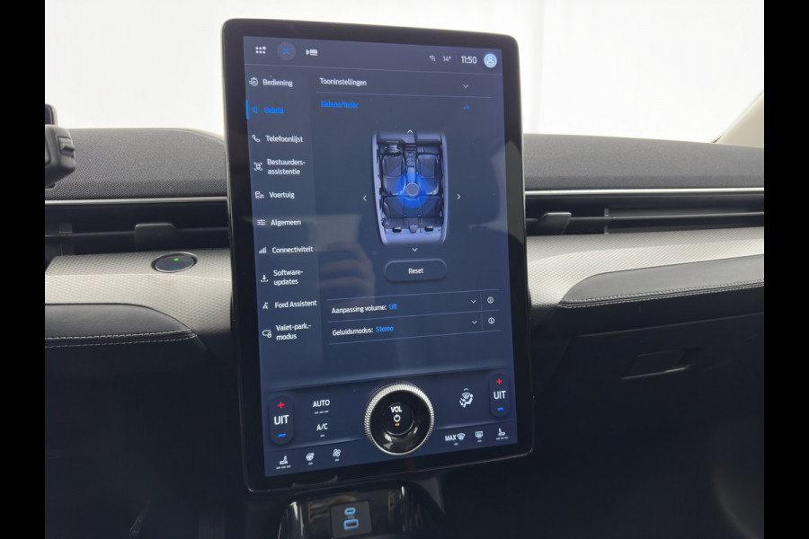 Ford Mustang Mach-E RWD 75 kWh [3-Fase ] {SOH-90%} (INCL-BTW) Aut.*LUXURY-LEATHER | FULL-LED | DAB | DIGI-COCKPIT | KEYLESS | NAVI-FULLMAP | CARPLAY | HEATED-COMFORTSEATS | CAMERA | ADAPTIVE-CRUISE | 18'' ALU*