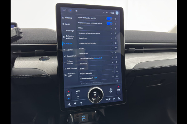 Ford Mustang Mach-E RWD 75 kWh [3-Fase ] {SOH-90%} (INCL-BTW) Aut.*LUXURY-LEATHER | FULL-LED | DAB | DIGI-COCKPIT | KEYLESS | NAVI-FULLMAP | CARPLAY | HEATED-COMFORTSEATS | CAMERA | ADAPTIVE-CRUISE | 18'' ALU*